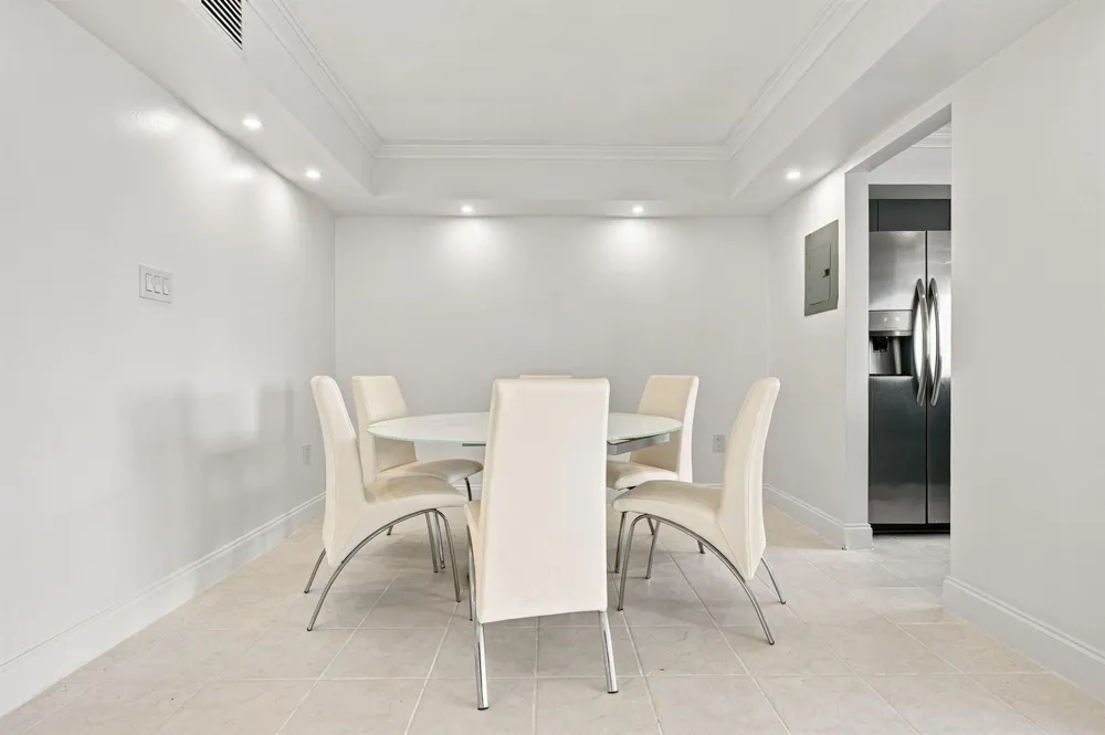 18021 Biscayne Boulevard #901 Aventura, FL 33160