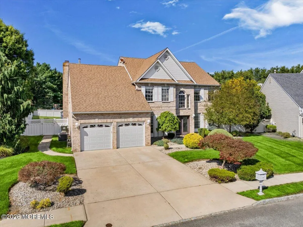 25 Paceview Drive Howell, NJ 07731