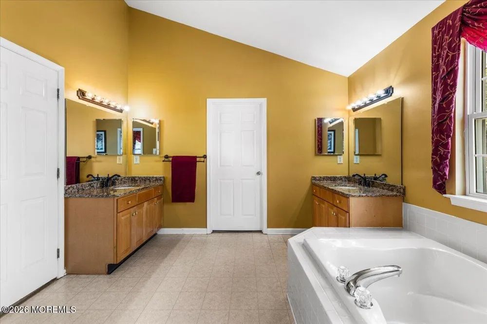 25 Paceview Drive Howell, NJ 07731