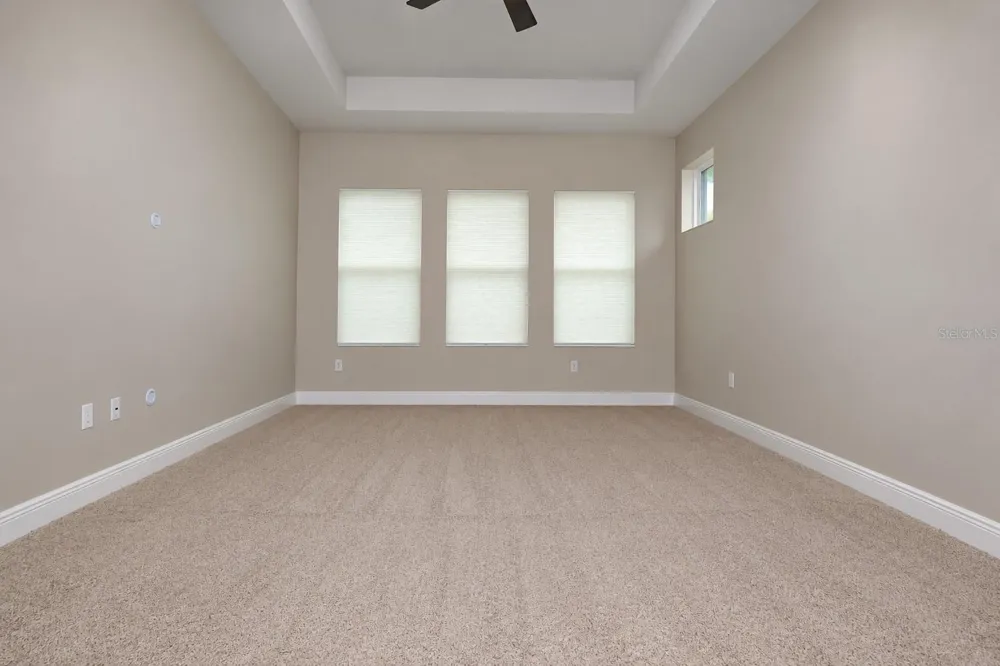 14735 CARAVAN AVENUE Odessa, FL 33556