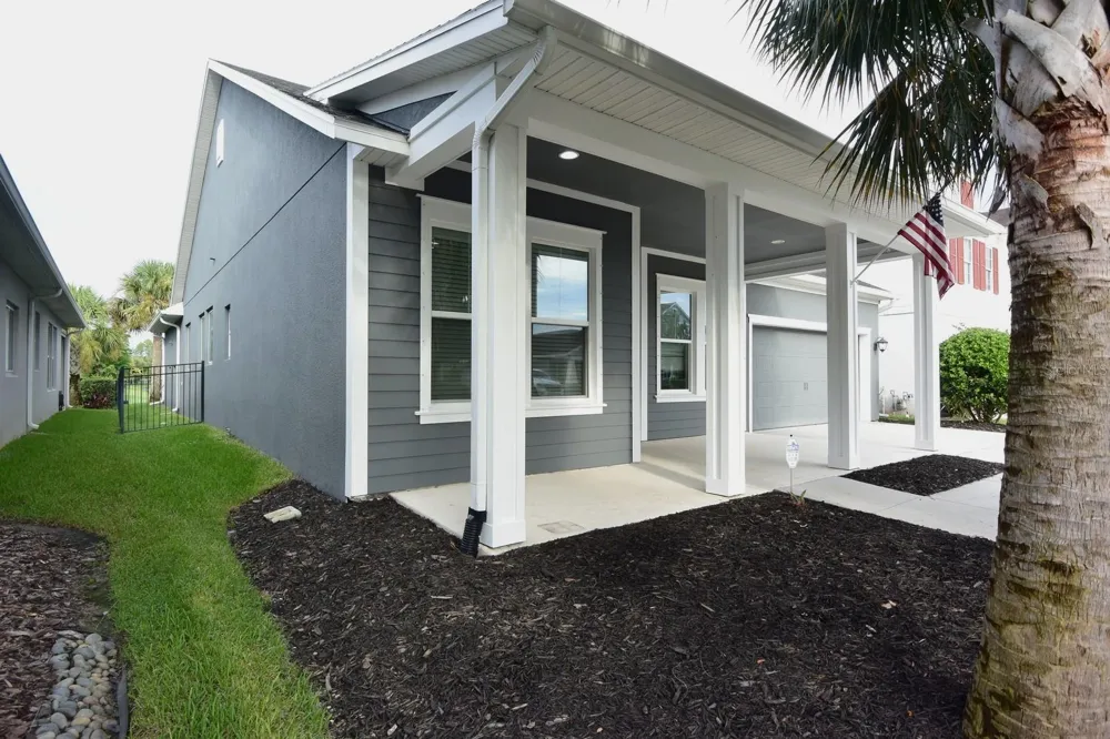 14735 CARAVAN AVENUE Odessa, FL 33556