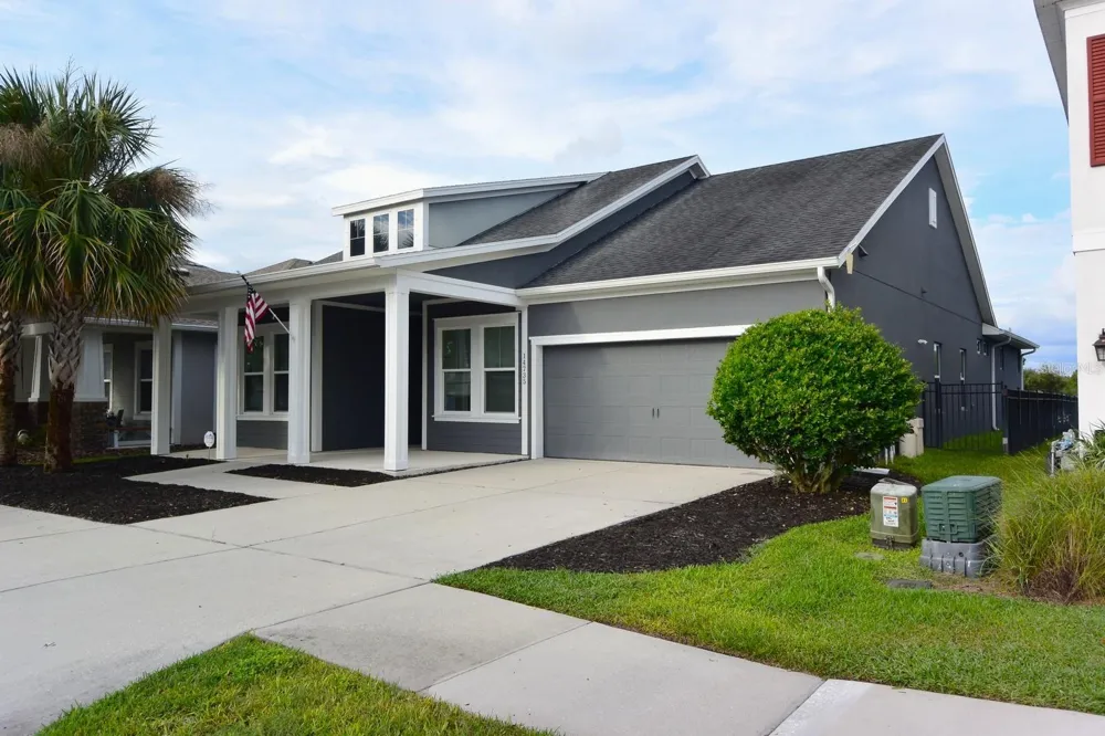 14735 CARAVAN AVENUE Odessa, FL 33556