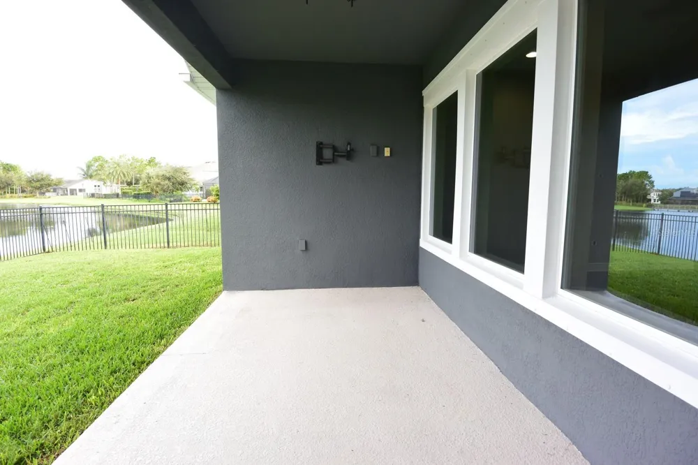 14735 CARAVAN AVENUE Odessa, FL 33556