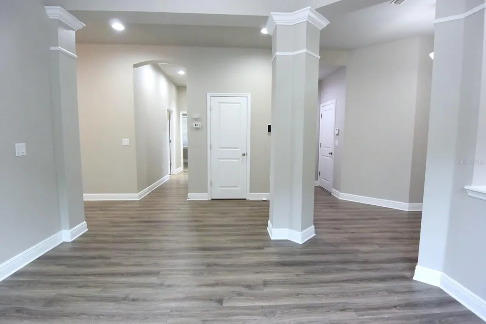 14735 CARAVAN AVENUE Odessa, FL 33556