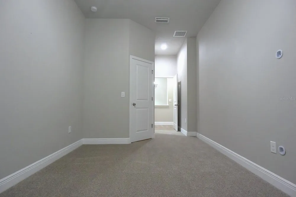 14735 CARAVAN AVENUE Odessa, FL 33556