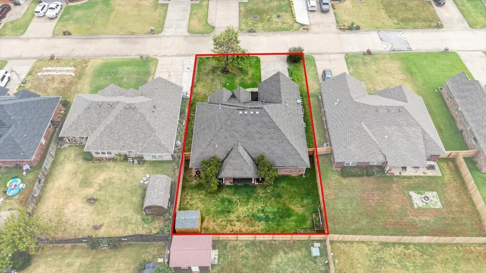 517 S Cary Place Muskogee, OK 74403