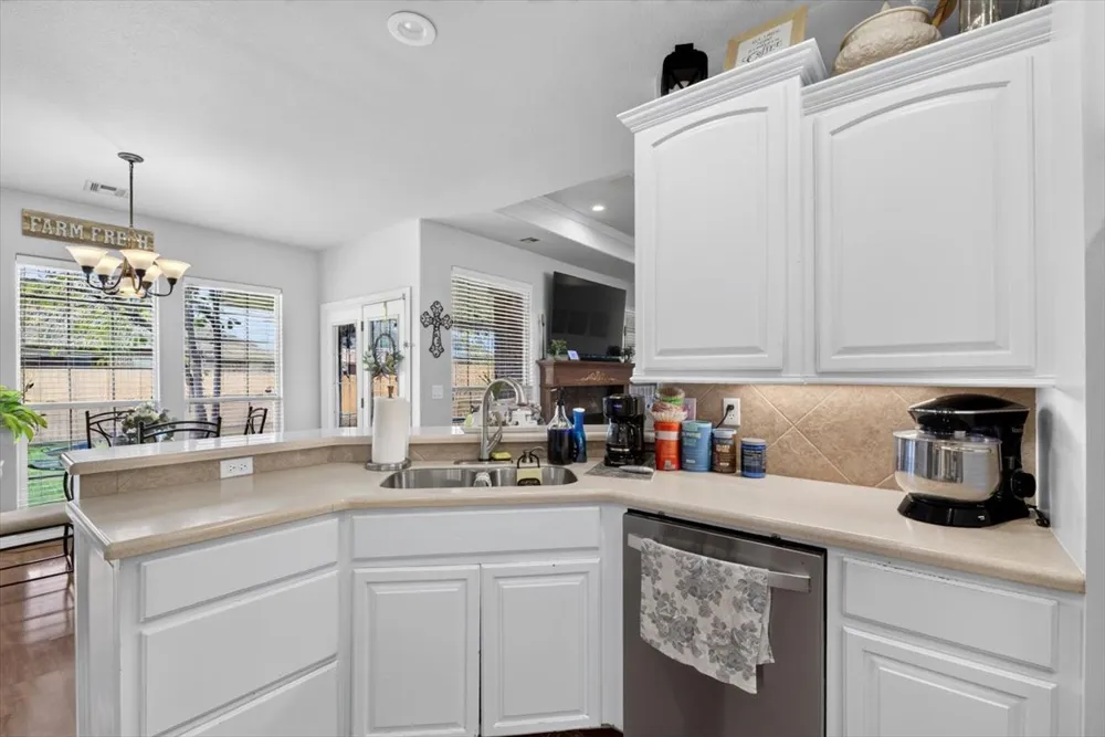 517 S Cary Place Muskogee, OK 74403