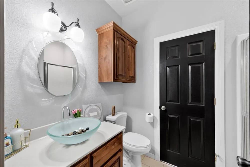 517 S Cary Place Muskogee, OK 74403
