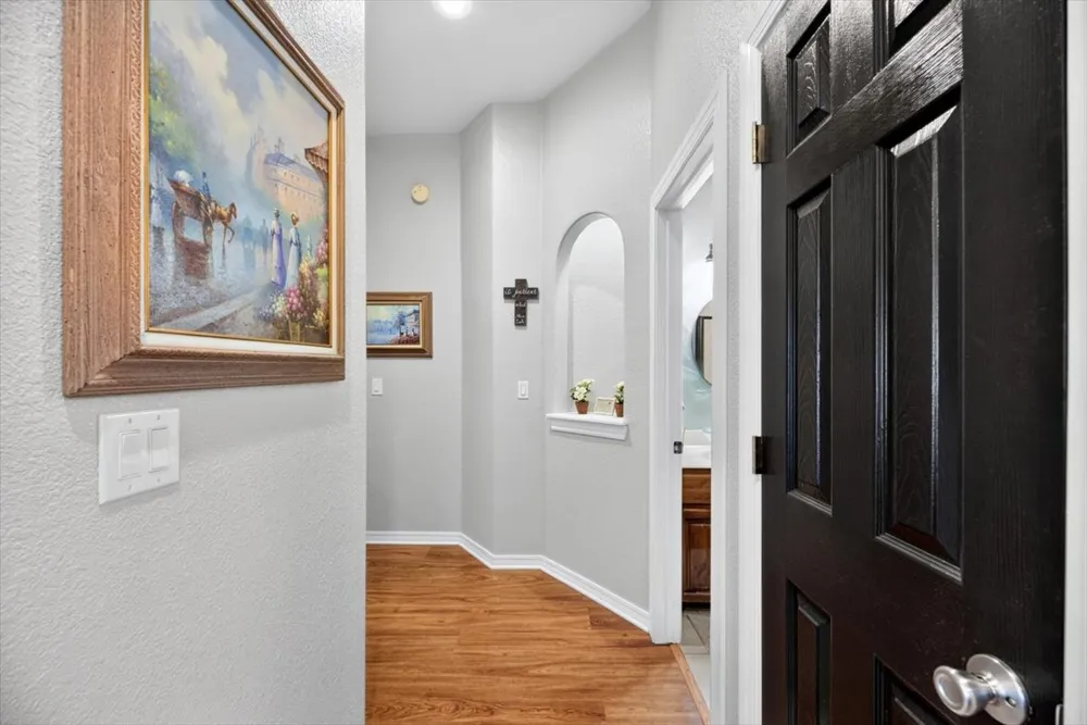 517 S Cary Place Muskogee, OK 74403