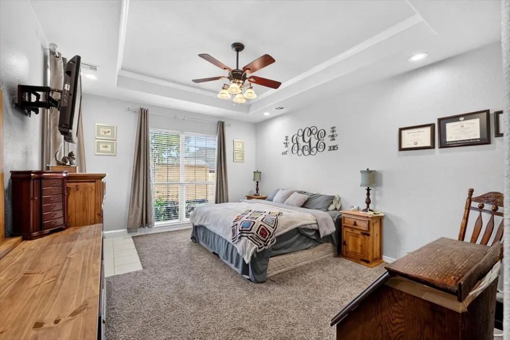 517 S Cary Place Muskogee, OK 74403
