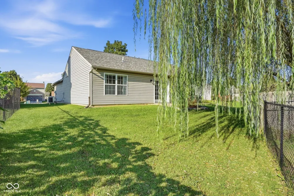 933 Atmore Court Indianapolis, IN 46217