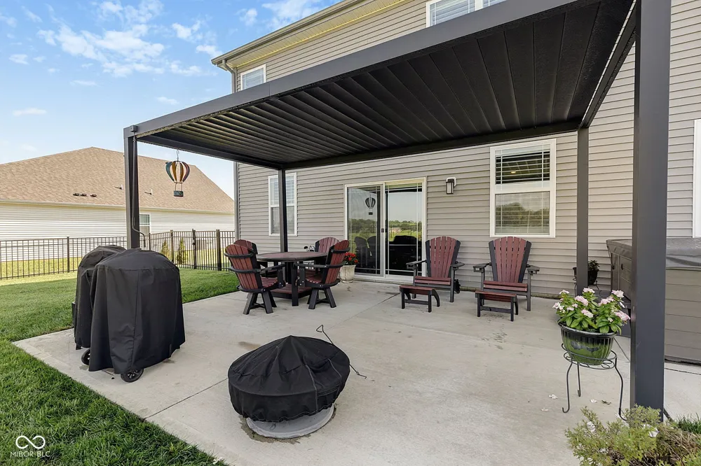 2282 Oakmont Drive Plainfield, IN 46168