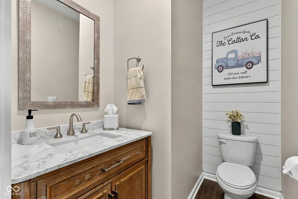 2282 Oakmont Drive Plainfield, IN 46168