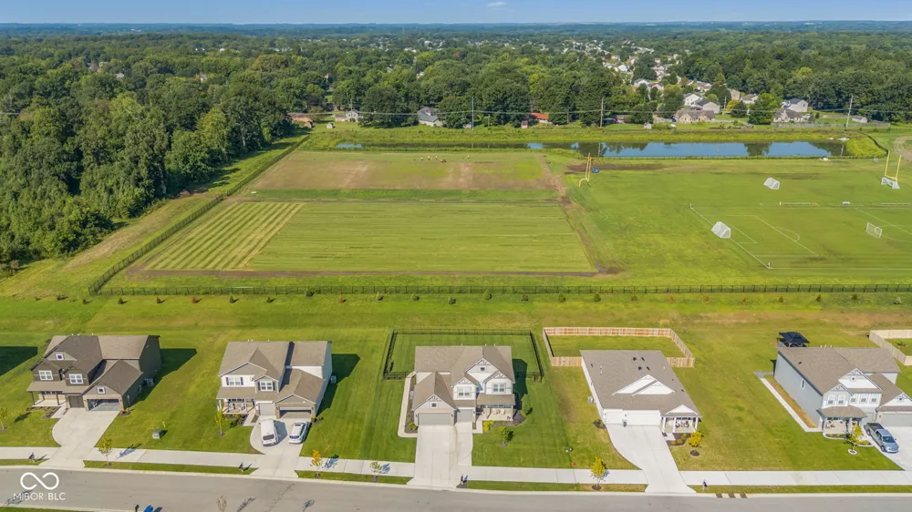 2282 Oakmont Drive Plainfield, IN 46168