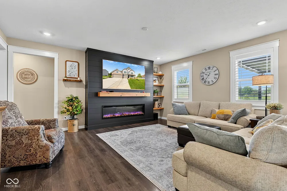 2282 Oakmont Drive Plainfield, IN 46168