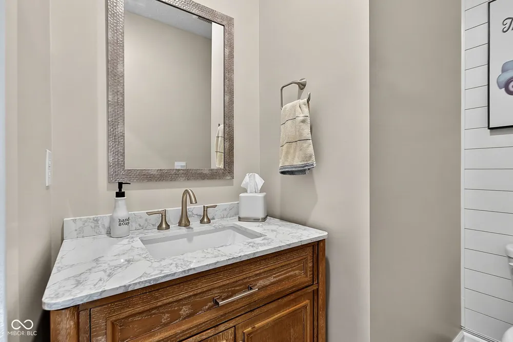 2282 Oakmont Drive Plainfield, IN 46168