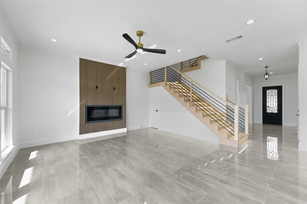 703 Buckalew Street Dallas, TX 75208