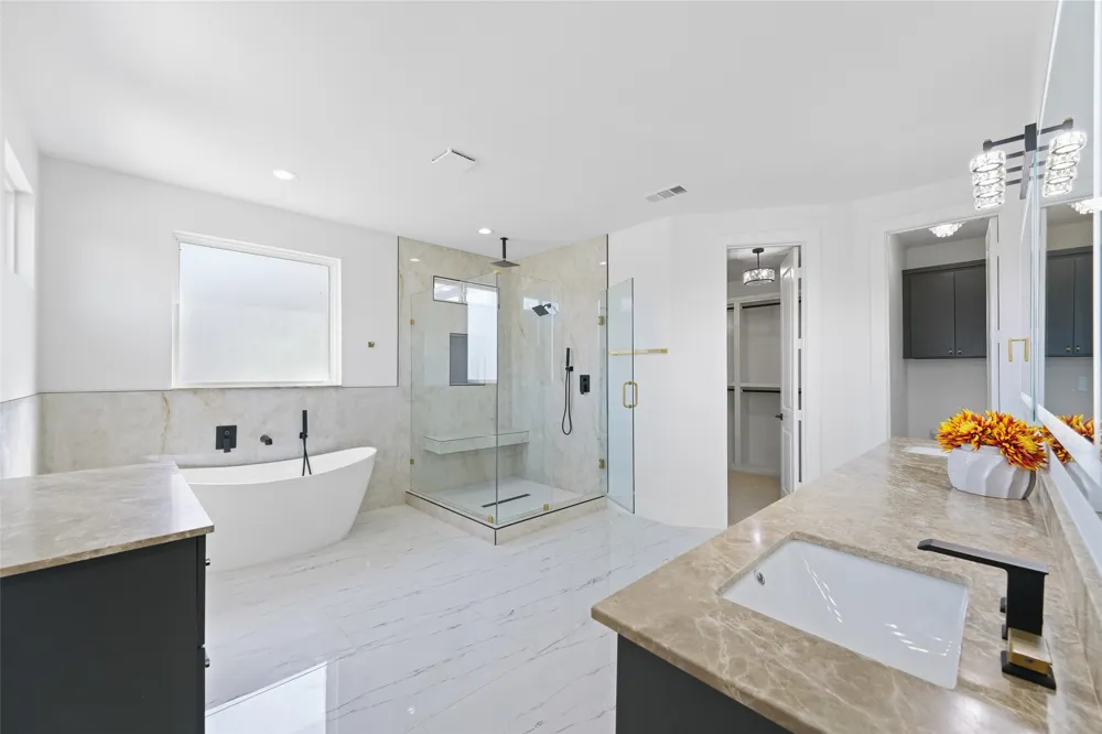 703 Buckalew Street Dallas, TX 75208