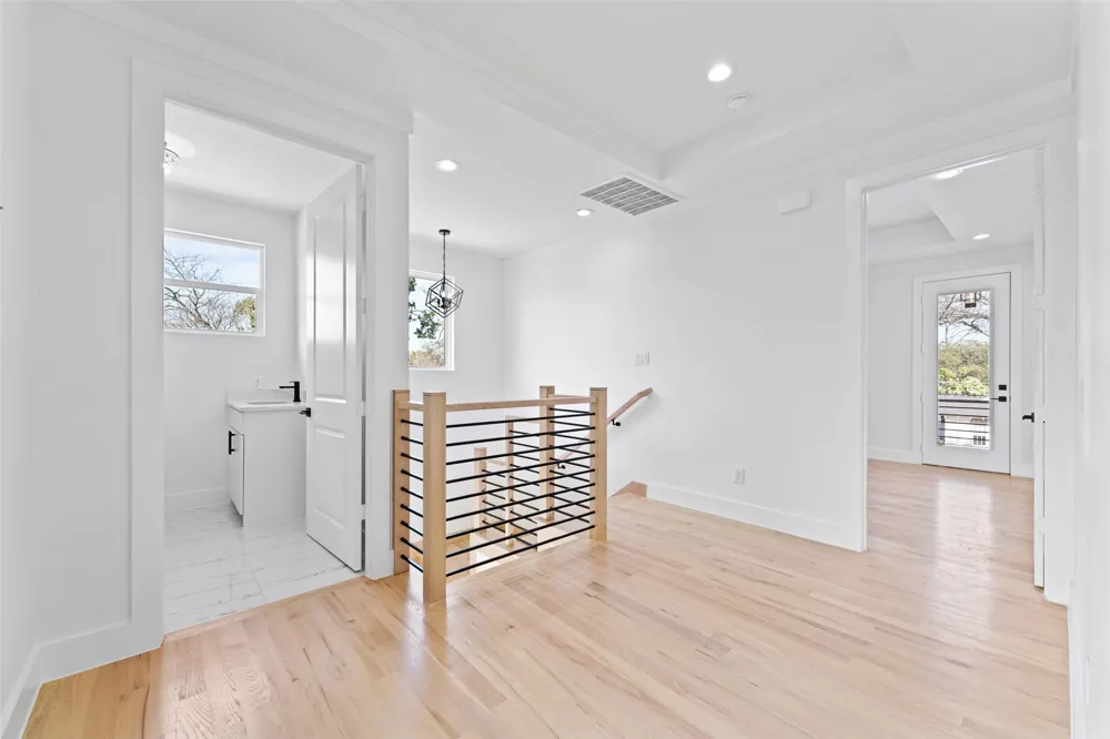 703 Buckalew Street Dallas, TX 75208