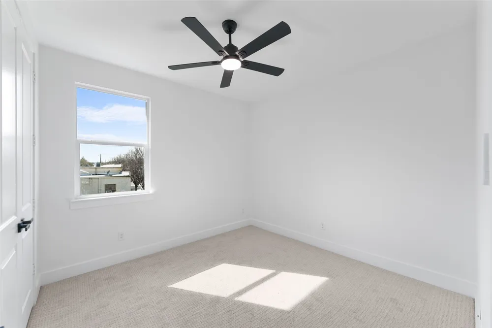 703 Buckalew Street Dallas, TX 75208