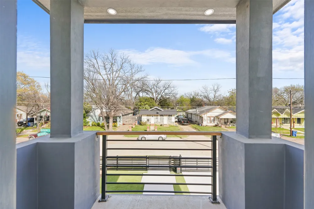 703 Buckalew Street Dallas, TX 75208