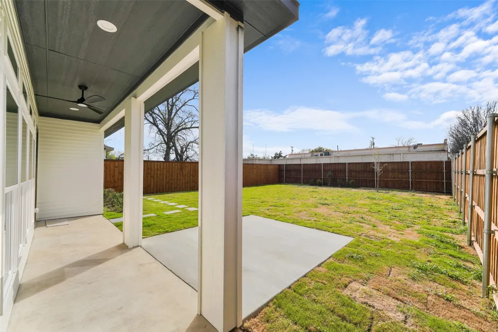 703 Buckalew Street Dallas, TX 75208