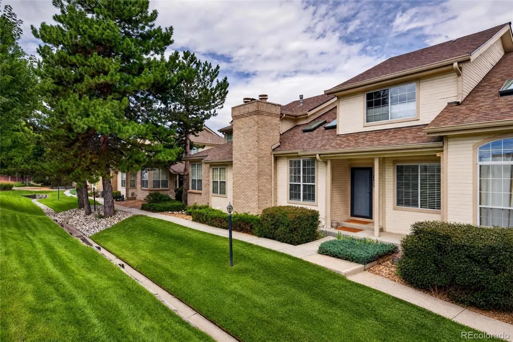2092 S Xenia Way Denver, CO 80231