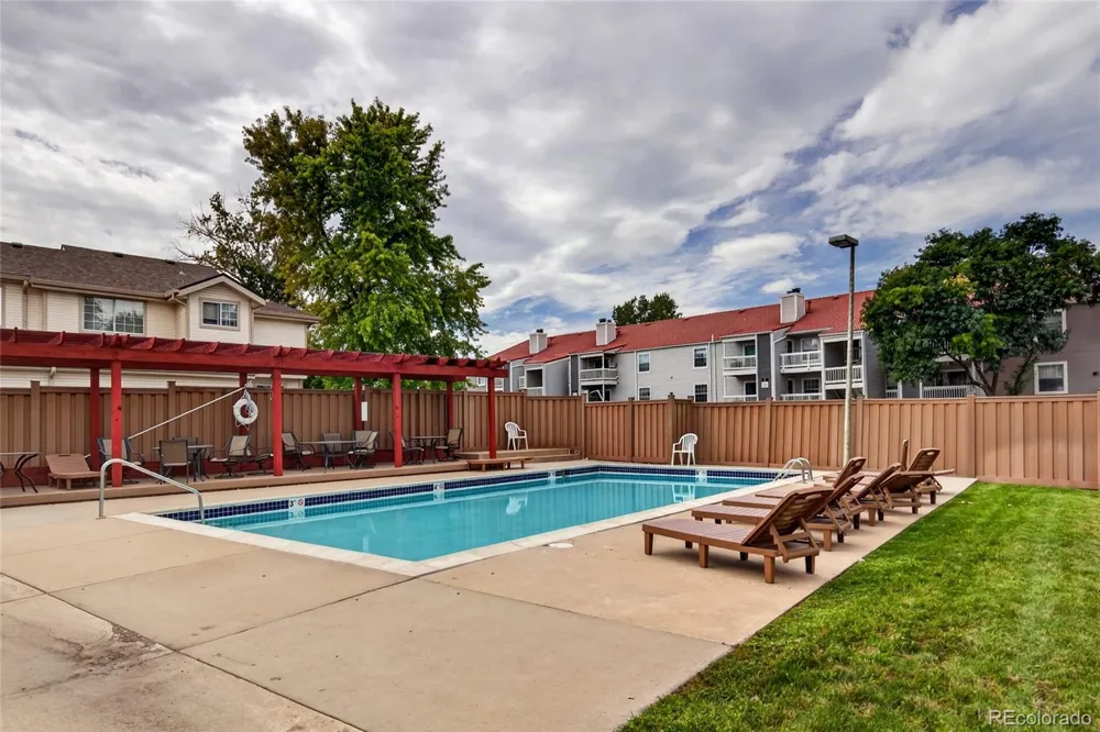 2092 S Xenia Way Denver, CO 80231