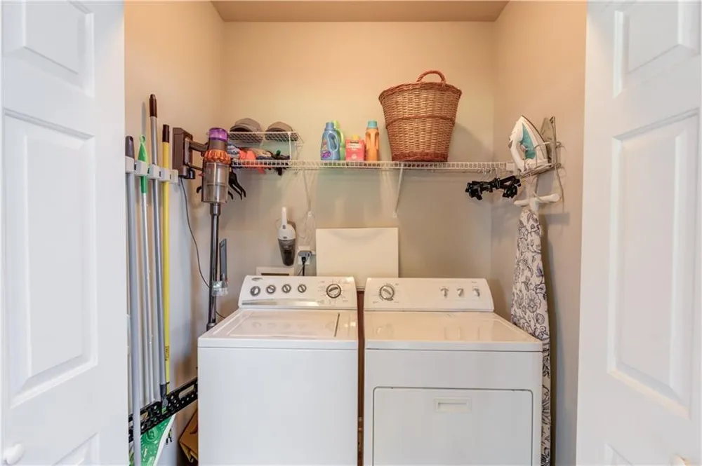 6145 Barker Landing Sugar Hill, GA 30518