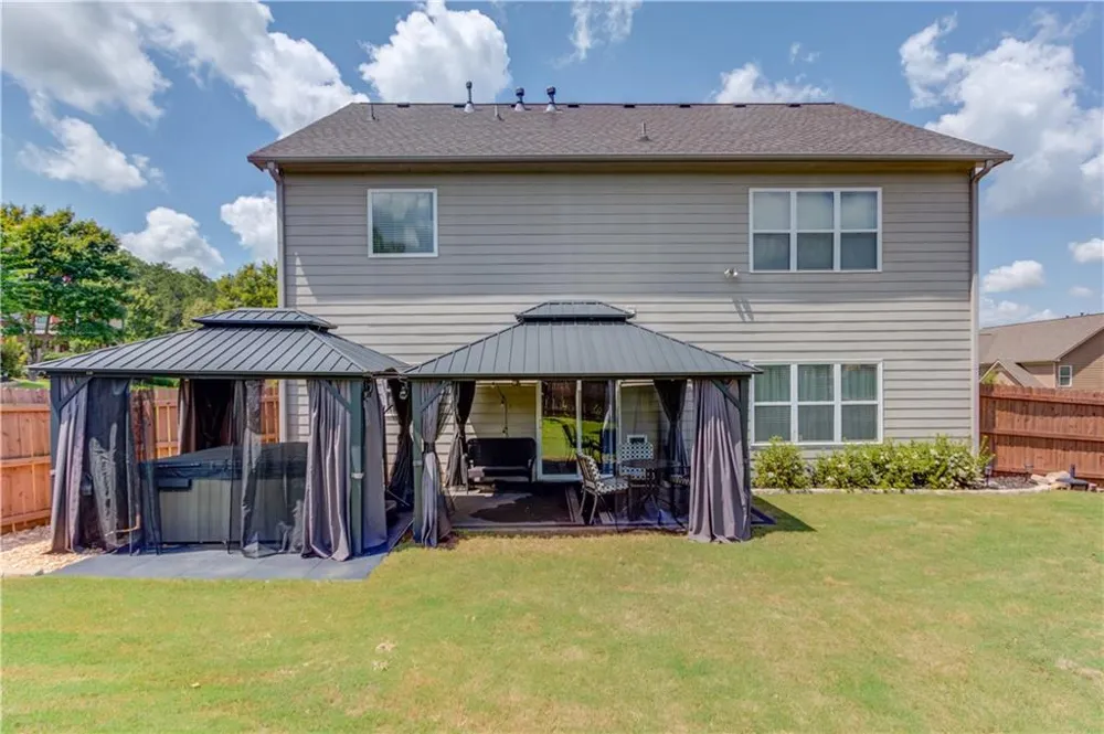 6145 Barker Landing Sugar Hill, GA 30518