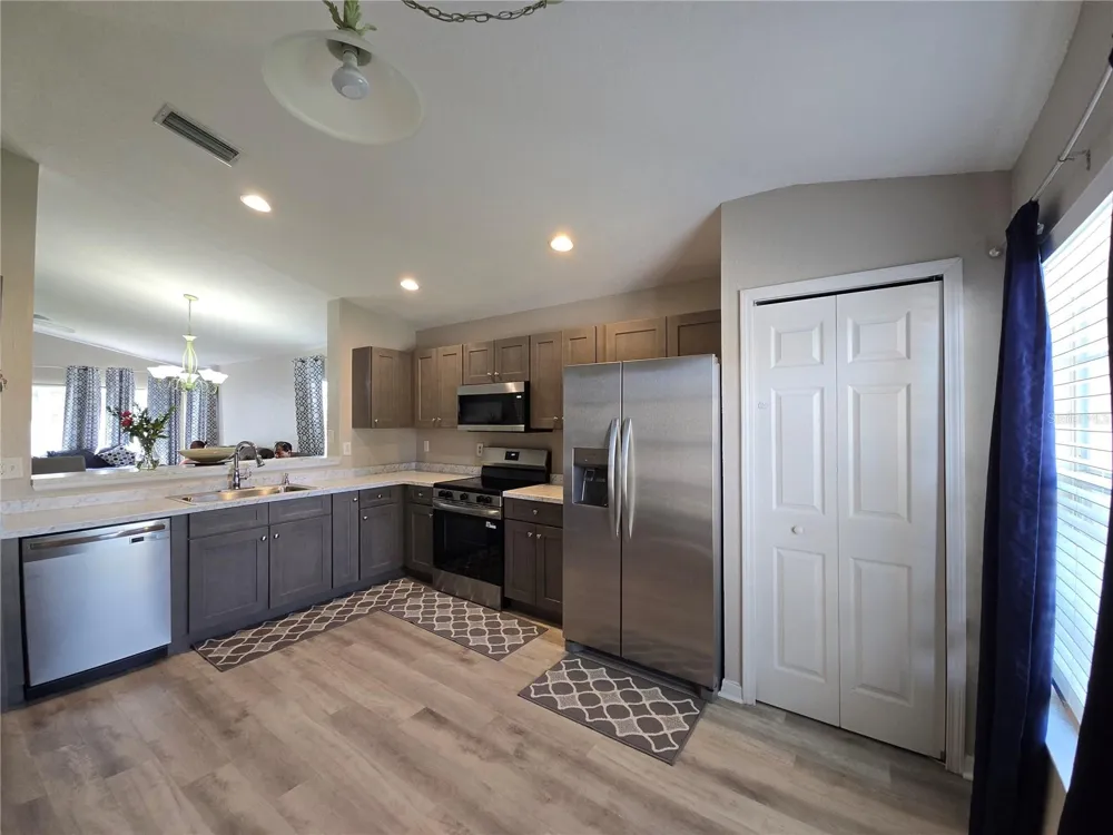 11422 MOUNTAIN BAY DRIVE Riverview, FL 33569