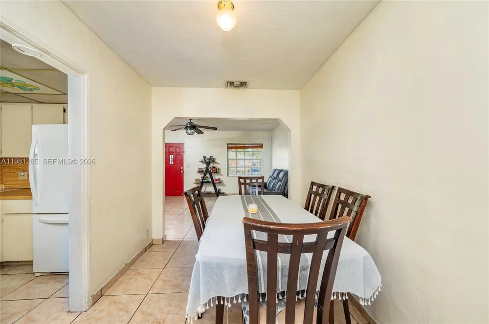 2610 NW 33rd St #2610-2612 Miami, FL 33142