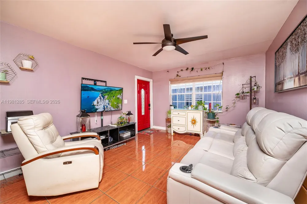 2610 NW 33rd St #2610-2612 Miami, FL 33142