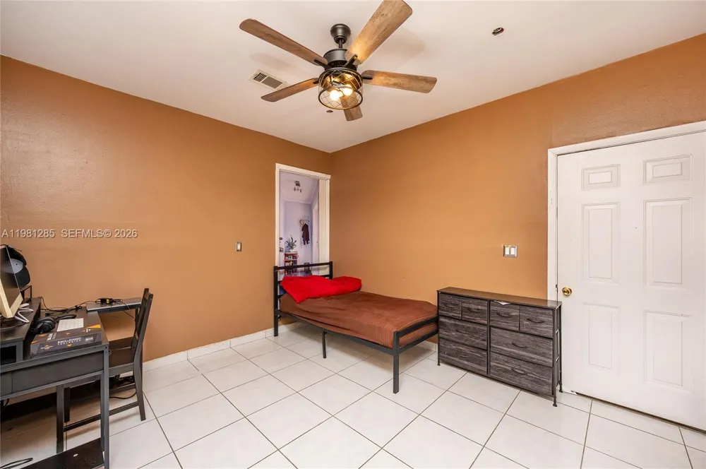 2610 NW 33rd St #2610-2612 Miami, FL 33142