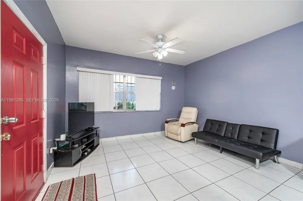 2610 NW 33rd St #2610-2612 Miami, FL 33142