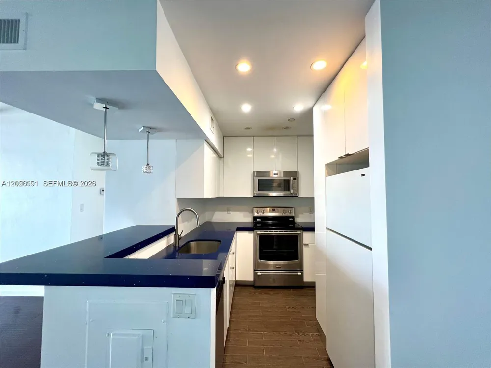 1200 West Ave #PH29 Miami Beach, FL 33139