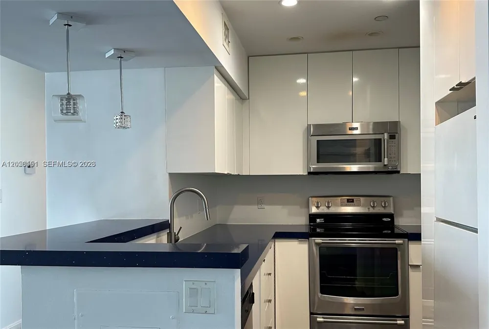 1200 West Ave #PH29 Miami Beach, FL 33139
