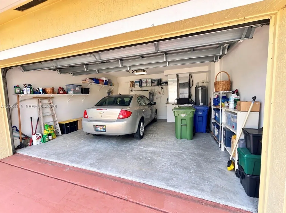 16478 NW 20th St Pembroke Pines, FL 33028