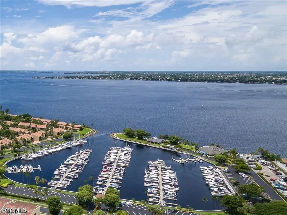 S Landings Drive Fort Myers, FL 33919