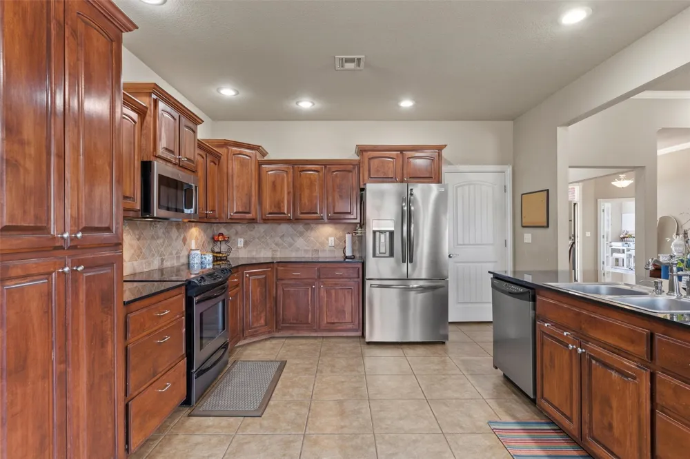 5710 Ashbrook Drive Bartlesville, OK 74006