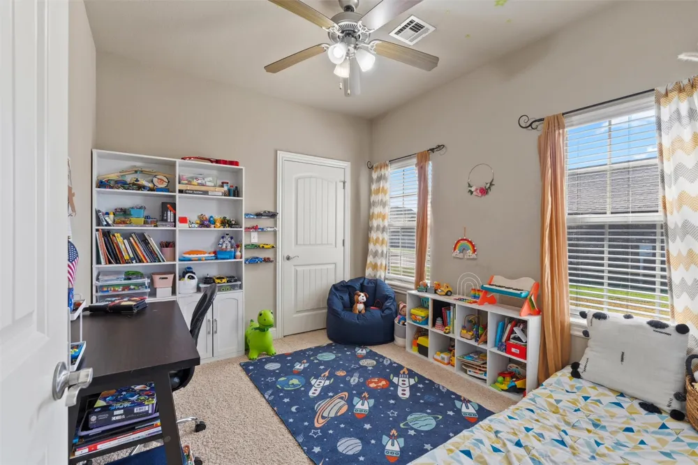 5710 Ashbrook Drive Bartlesville, OK 74006