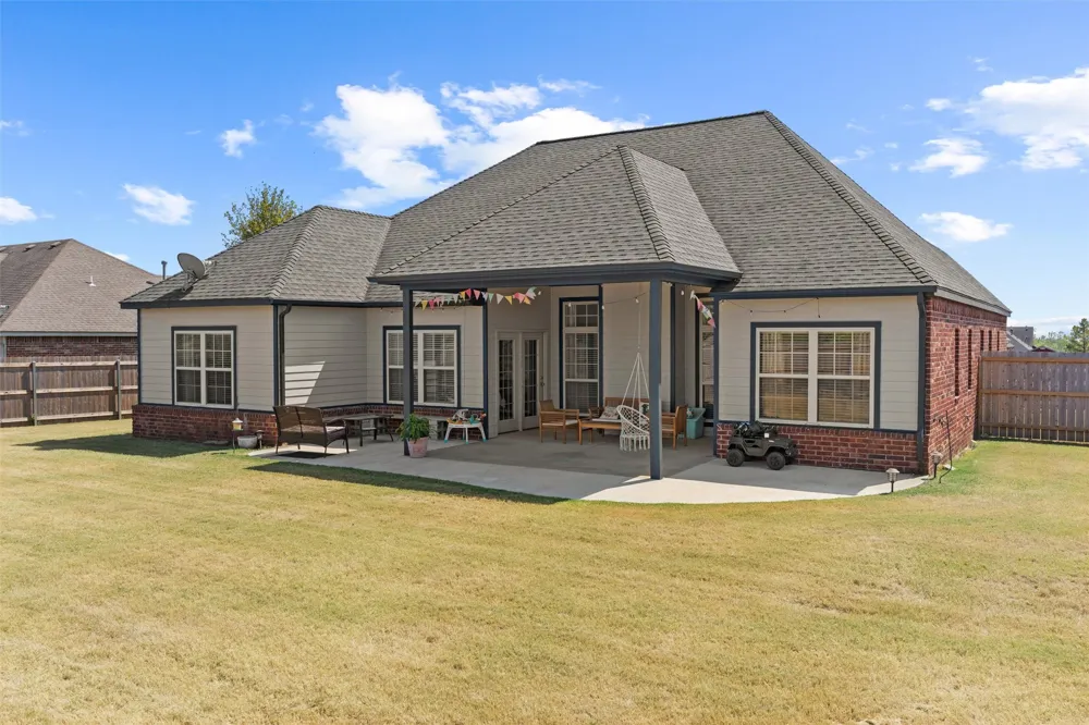 5710 Ashbrook Drive Bartlesville, OK 74006