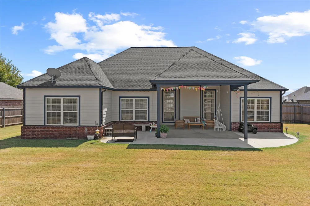 5710 Ashbrook Drive Bartlesville, OK 74006
