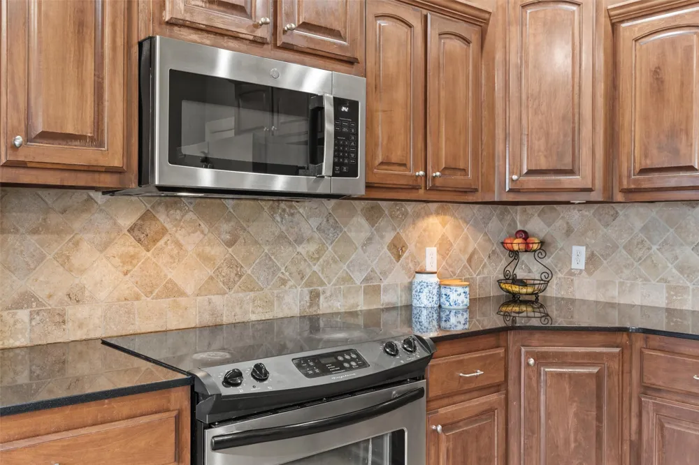 5710 Ashbrook Drive Bartlesville, OK 74006