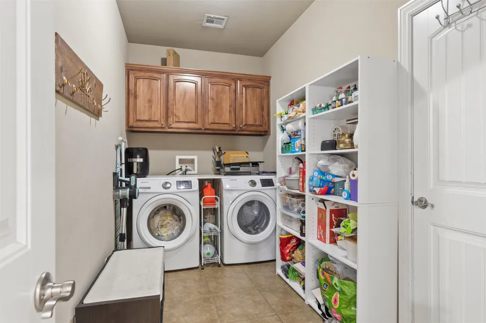 5710 Ashbrook Drive Bartlesville, OK 74006