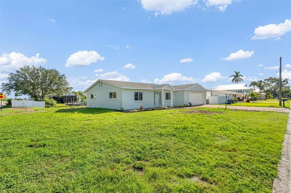 4405 PINFISH LANE Palmetto, FL 34221