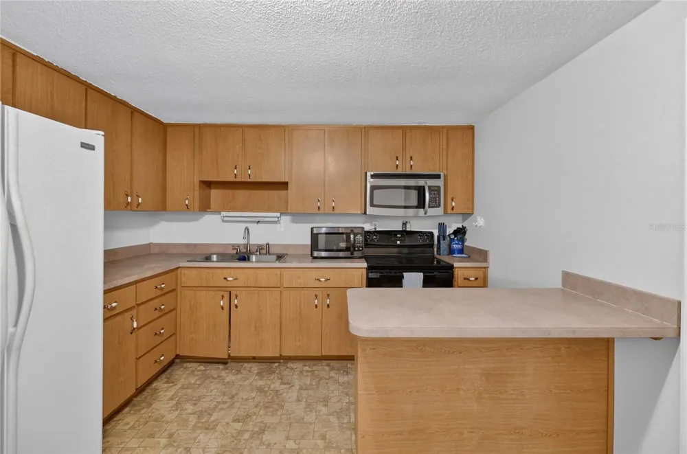 3206 DECATUR AVENUE Lakeland, FL 33805
