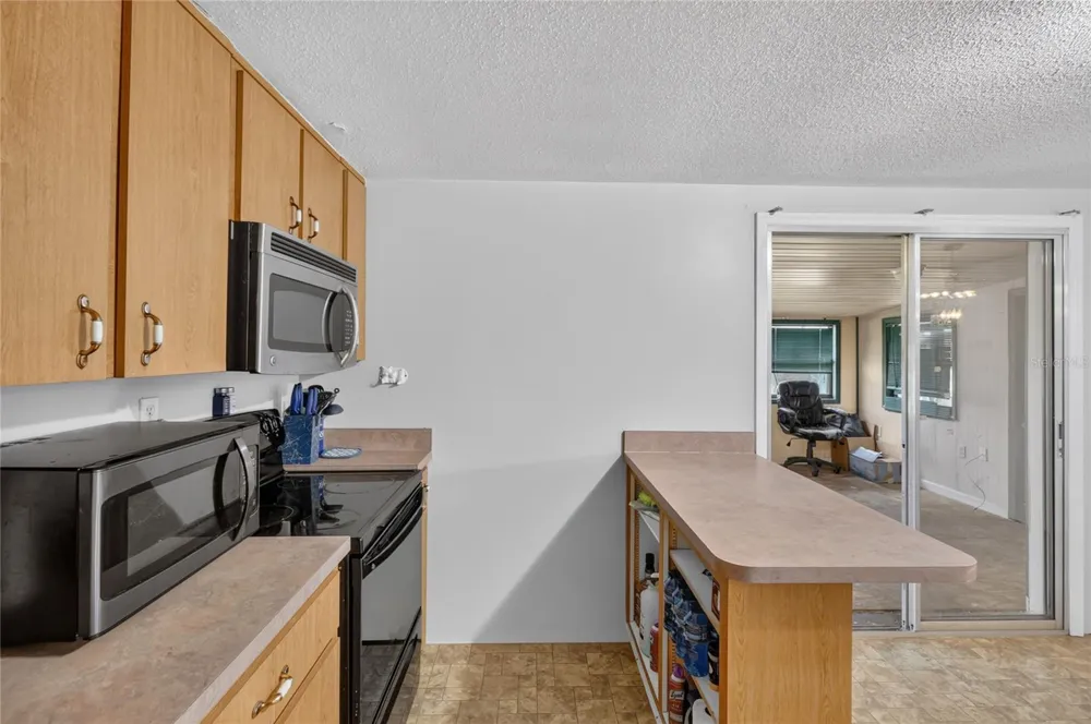 3206 DECATUR AVENUE Lakeland, FL 33805