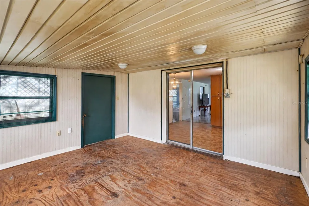 3206 DECATUR AVENUE Lakeland, FL 33805