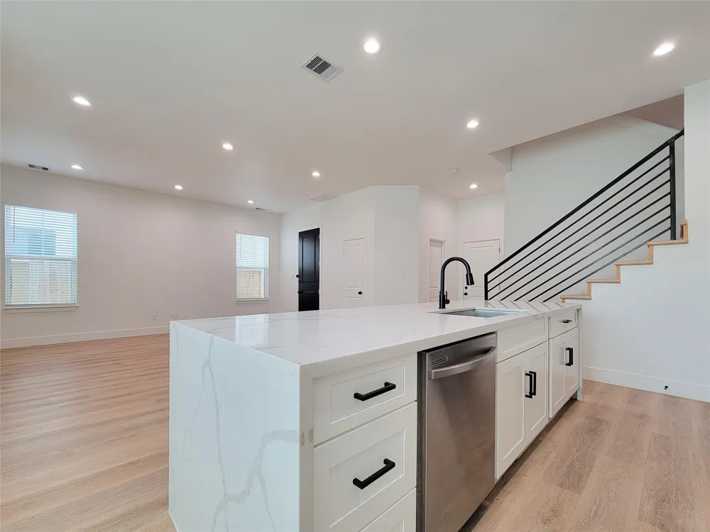 5310 Denmark Street Houston, TX 77028